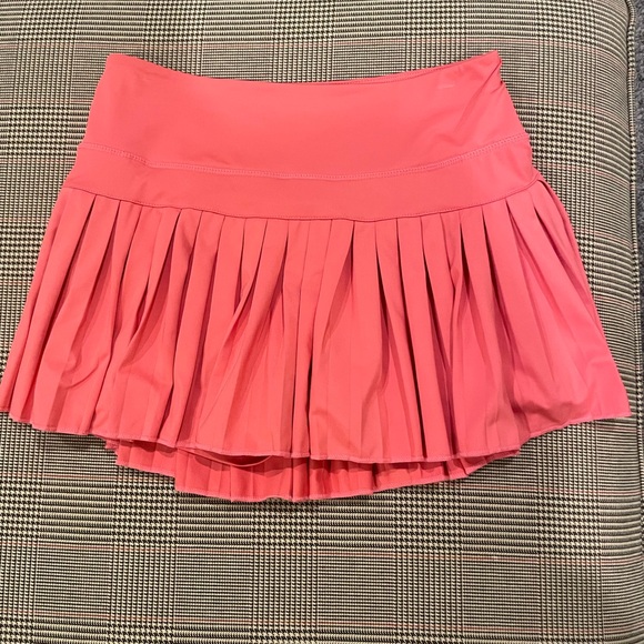 Goldhinge Women's Pink Pleated Mini Skirt - Picture 2 of 2